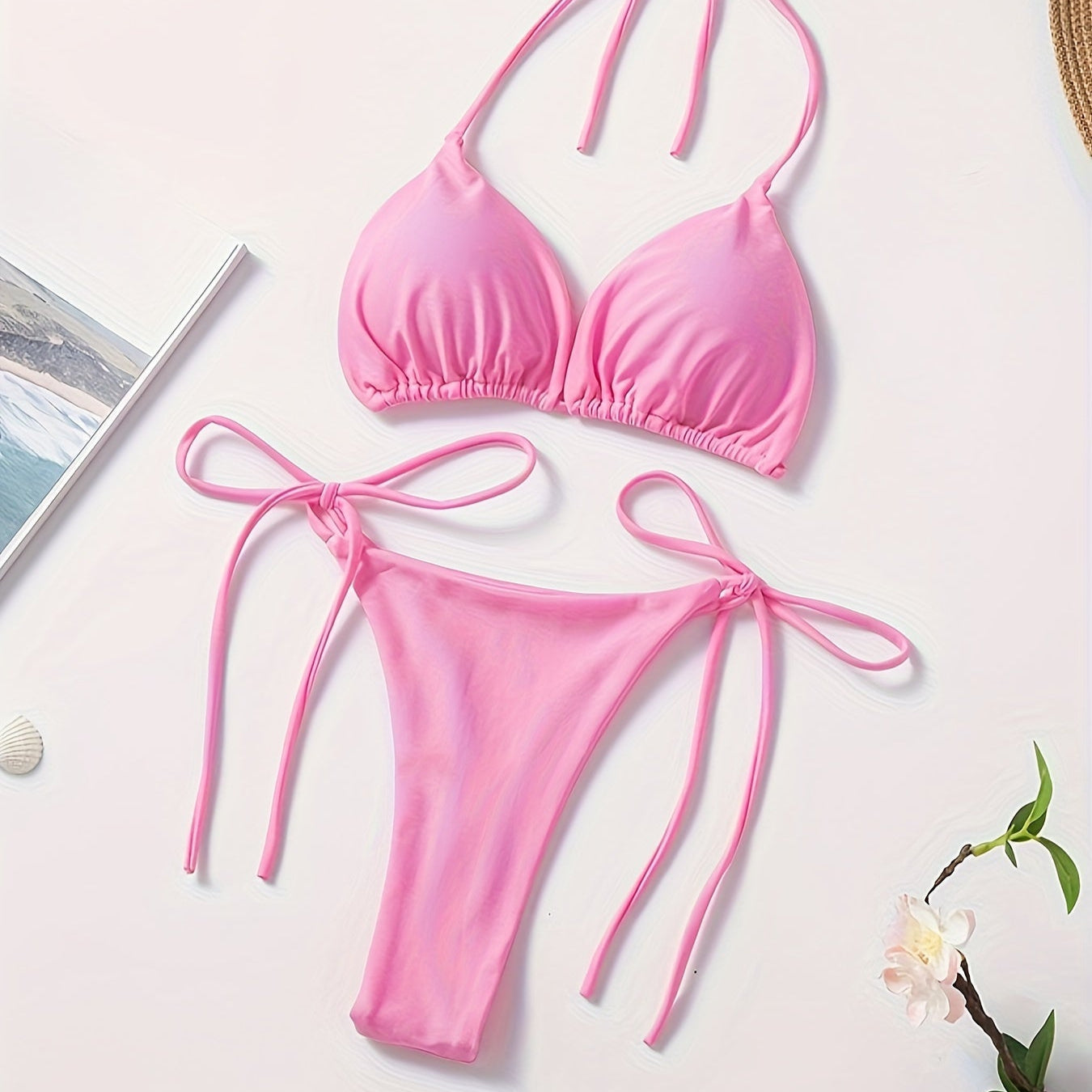 Halteris bikini su V formos kelnaitėmis